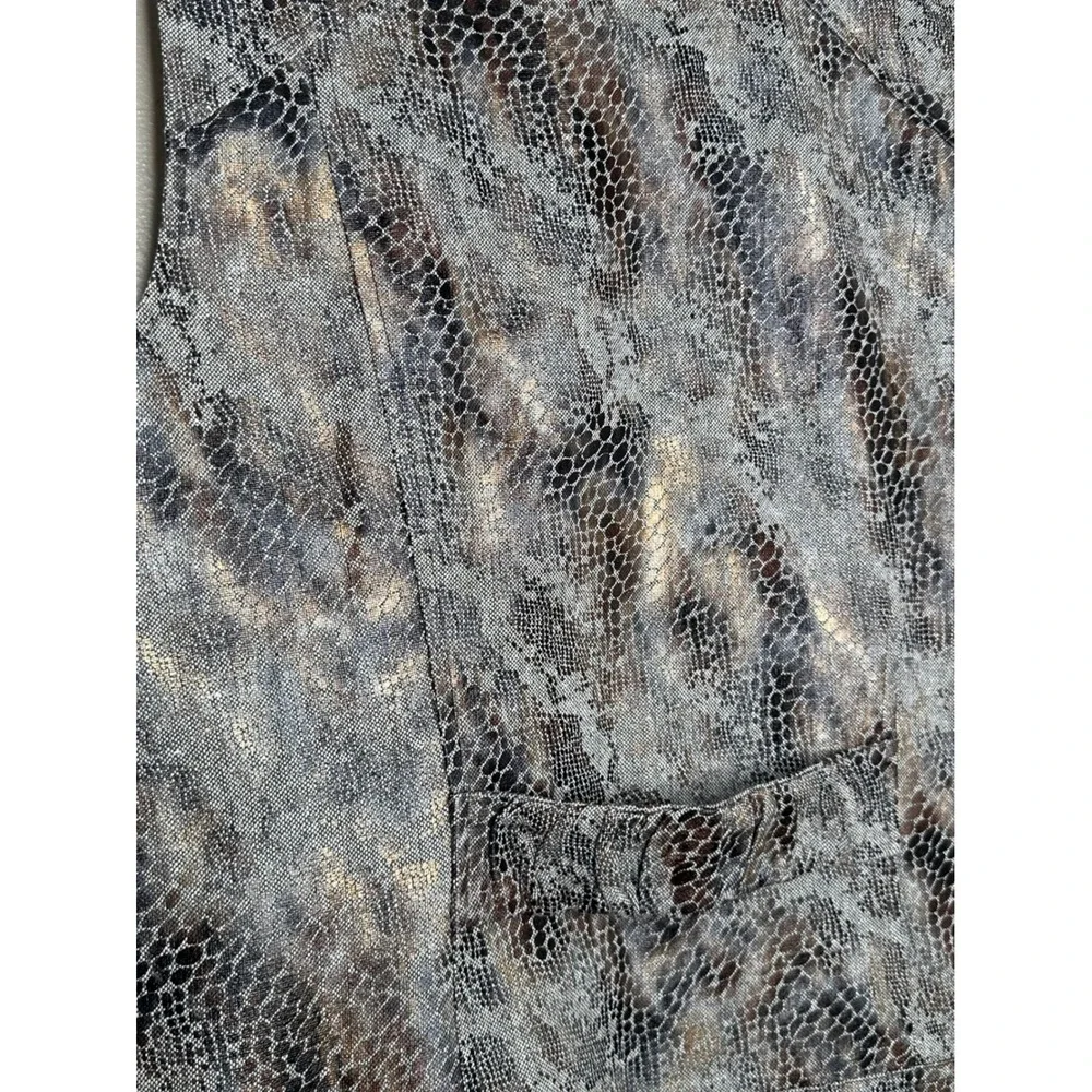 Whimsical Textured Snake Print Zipper Vest Jacket Metallic Accents M Wool Blend